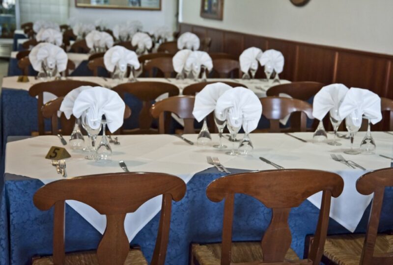 Ristorante Le Grugnole Nettuno Latina Tavolo